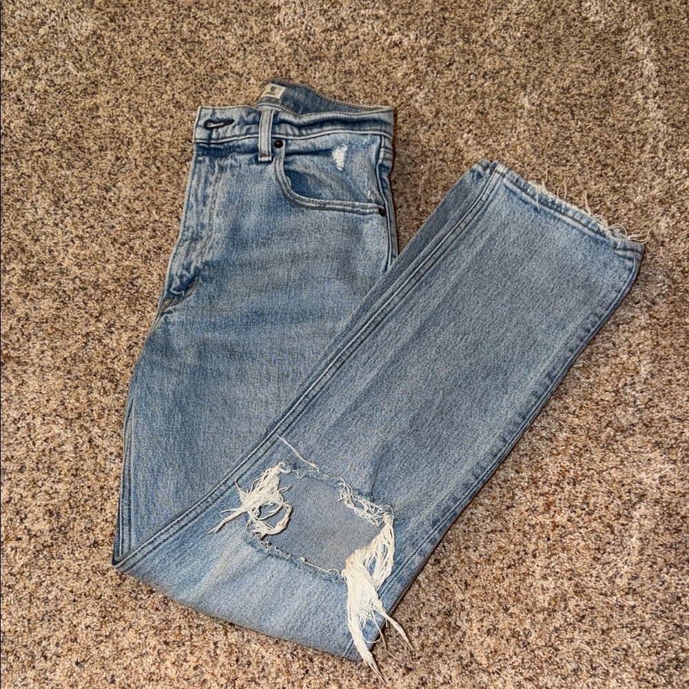 Abercrombie 90’s Ultra High Rise Straight Jean